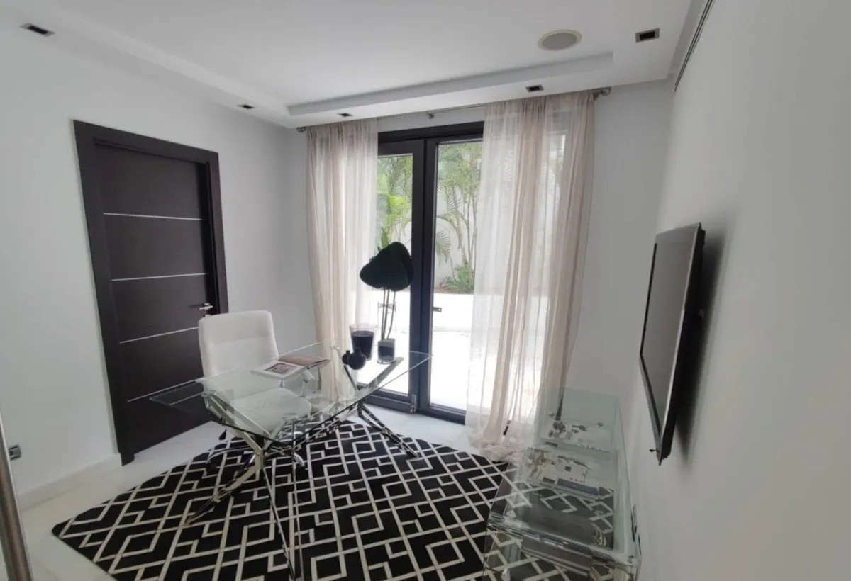 9073eac4-4e0e-47d5-b042-bcfc789147a3