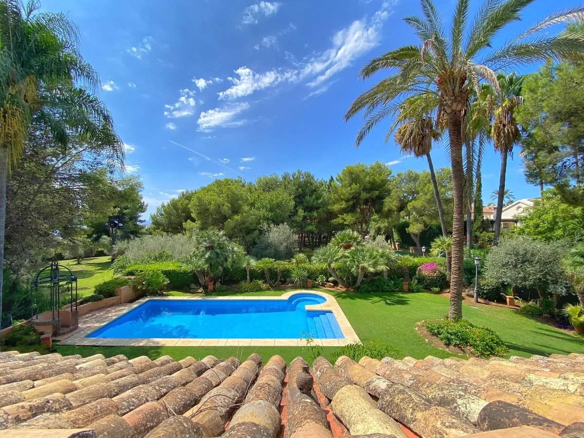 17b10e21-06b3-4fd1-af60-5cb5c4056c29