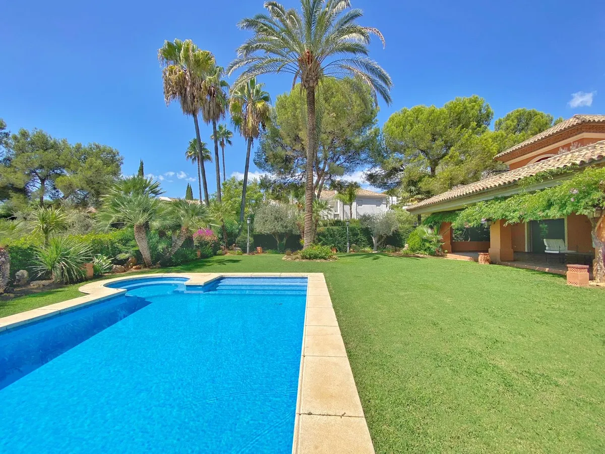 2b3b452b-be64-4248-9f3e-f3be7353b268