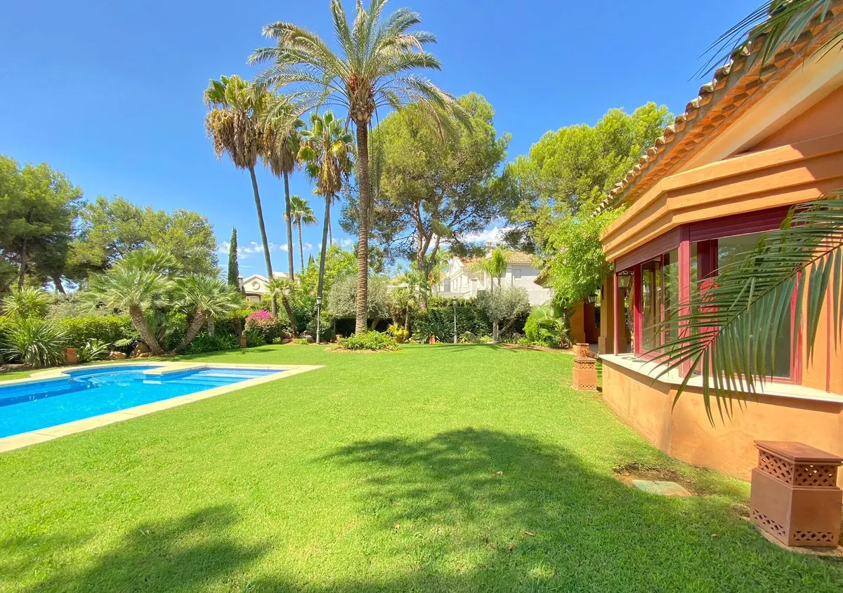 2dd11ca2-1187-4726-a5be-12f0f1403106