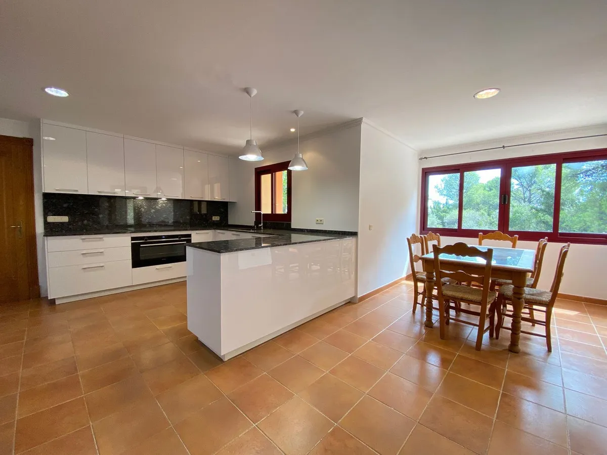 86bf940b-0460-439d-80bf-805a8b3b6b35