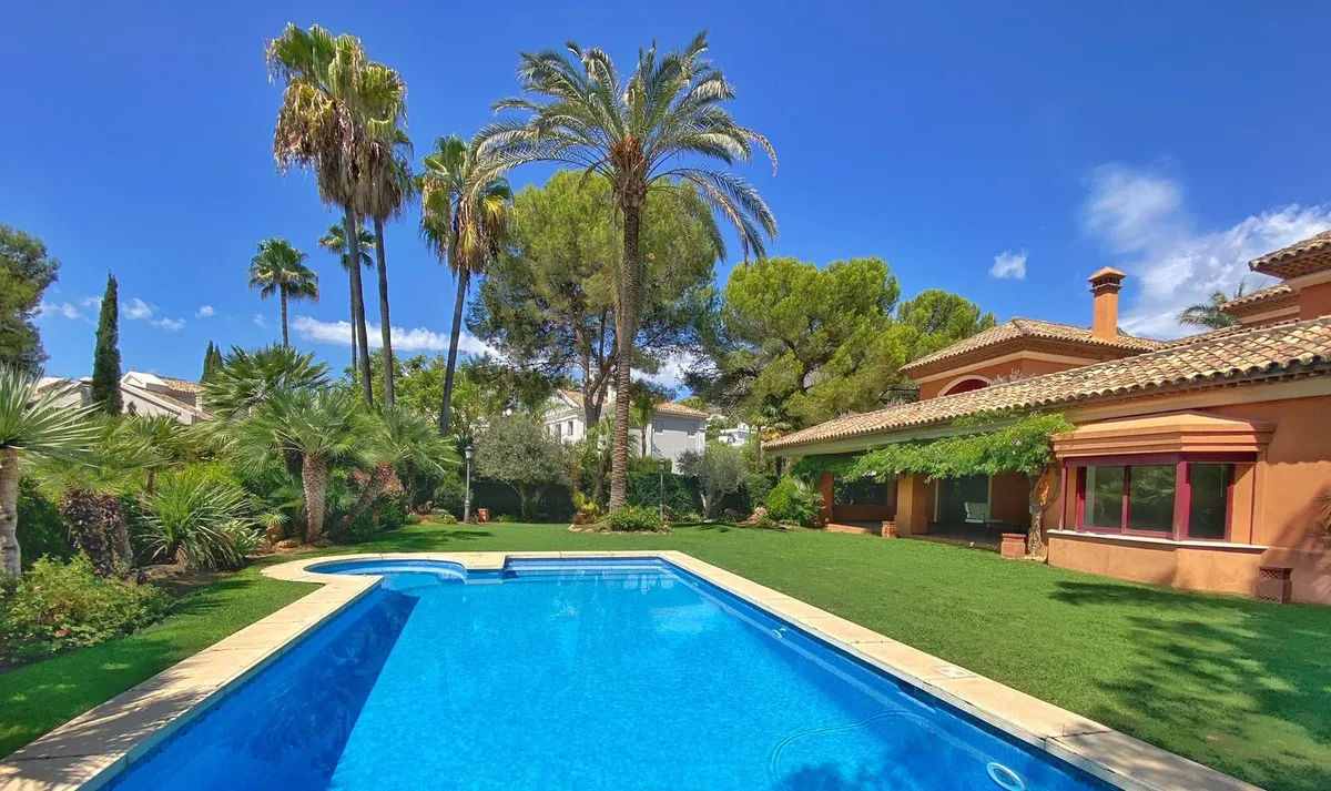 8ff8fa90-8d55-4a90-a766-a78db97a7f42