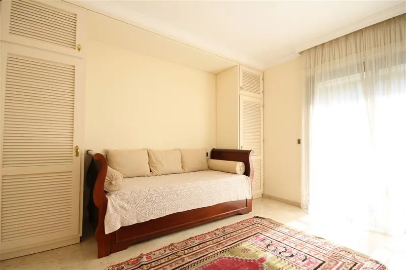 94a4d834-11c9-48b0-962b-0759cc5c8902