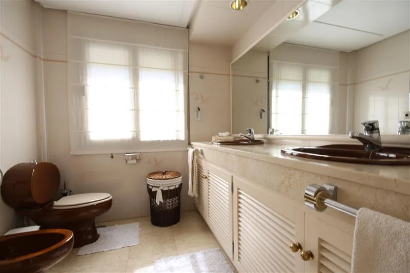 c5e75053-2cc5-477d-8f7b-4a319ae0523b