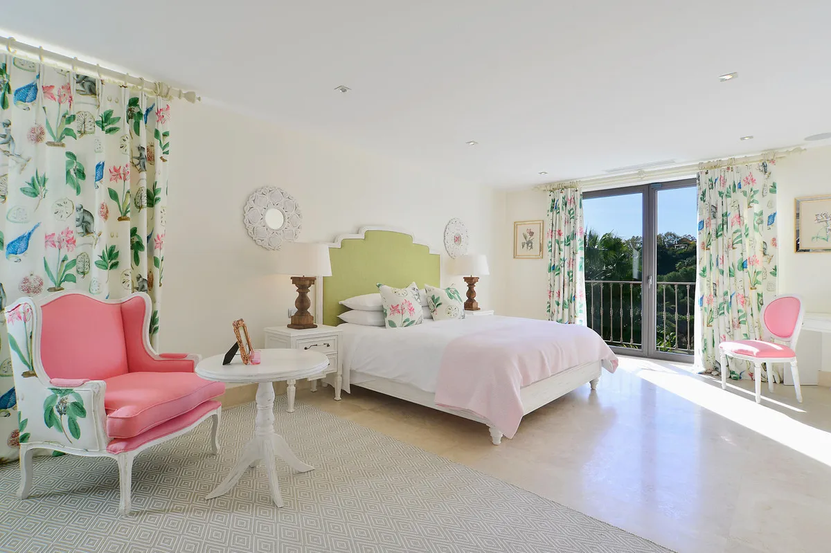 2f4b69d3-346d-4c32-9fb4-b7c549149ce0