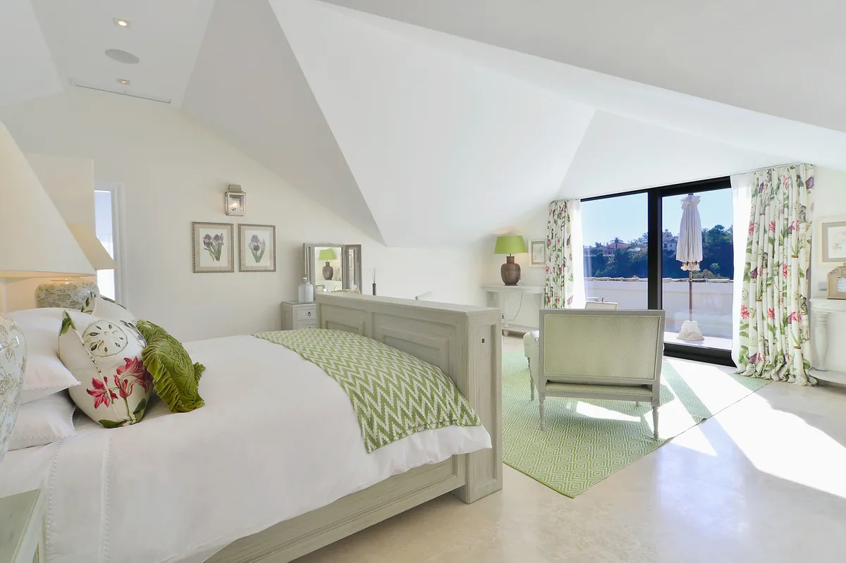 40392a79-cc5a-4de1-8b34-c4f626e14de3