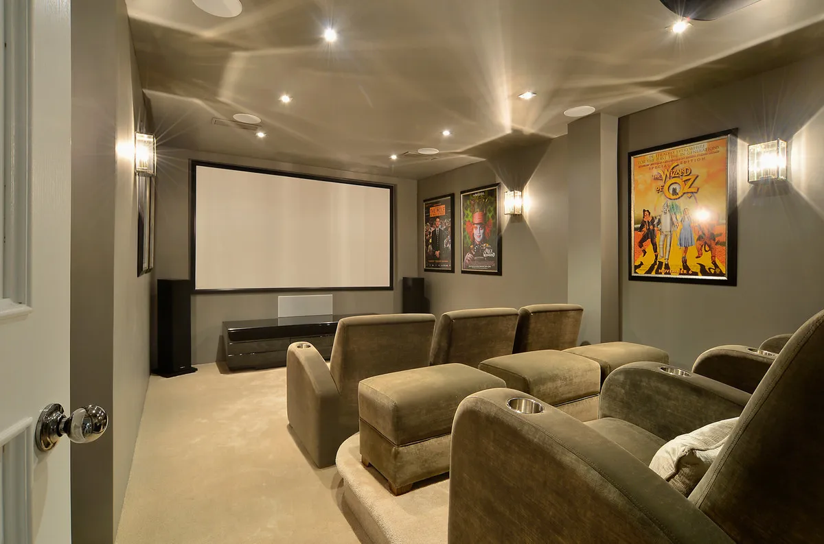 eed37de9-09ed-48da-895d-a5f281b1bc98