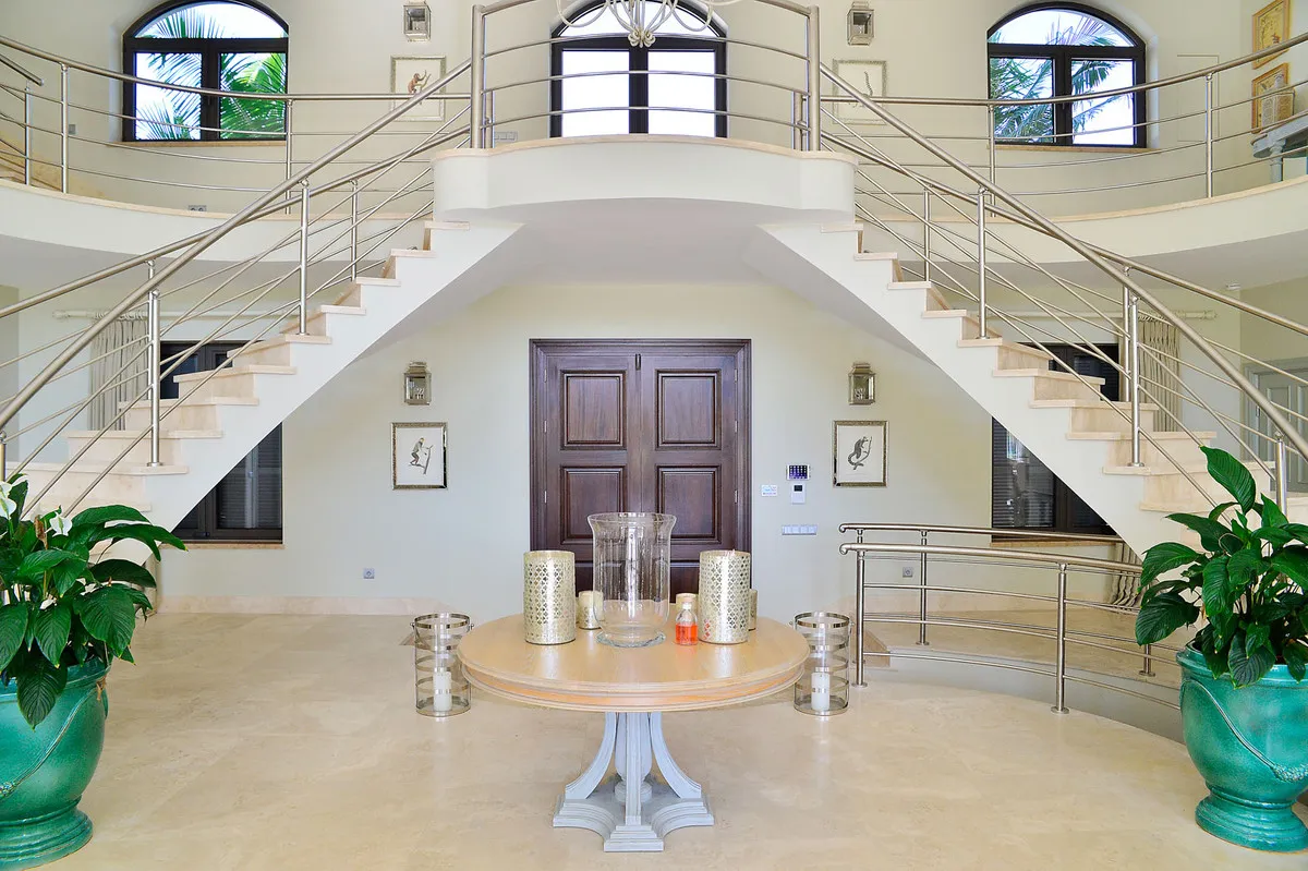 f0dab687-f9d3-4419-adf6-28ee747a5ae4