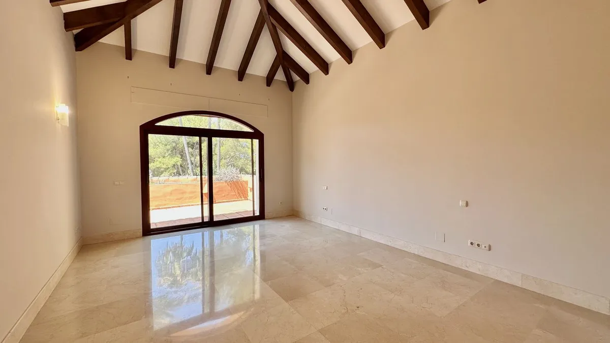 03d216a2-15b7-4cab-a874-5e19fd7da035