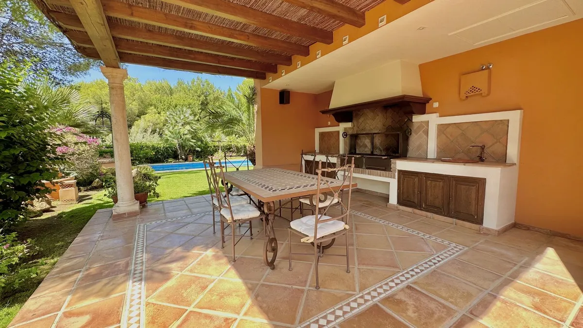 27e16f93-4d11-4de8-866c-715e60cba0eb