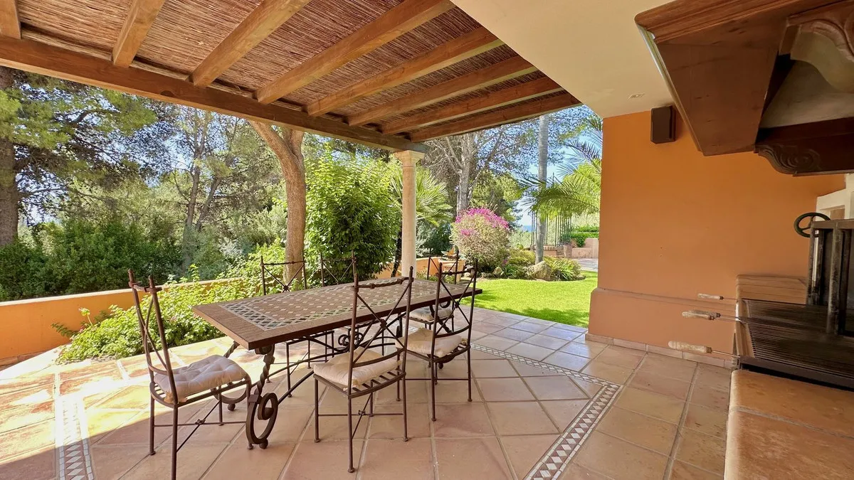 51d46663-ef97-416c-8f29-f5d25f3f9c5b