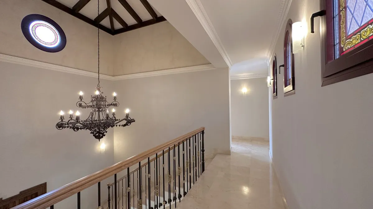 64c3f0f0-d6c6-4b47-aad7-634294dc6ee9