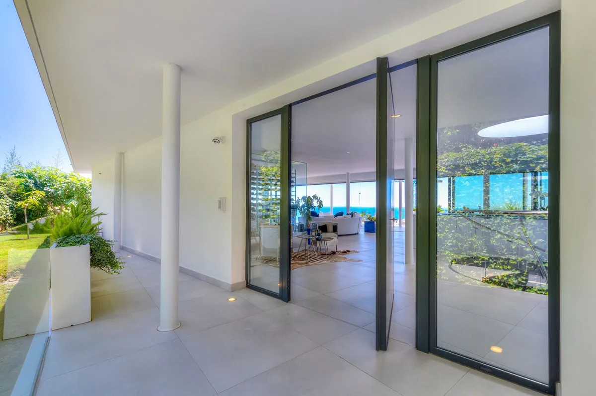 5453ca40-a989-4526-9044-c85ac0852c83