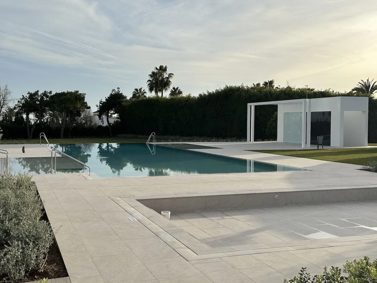 18f8a6b7-fa7a-42d2-b3d4-11fc68b2c631