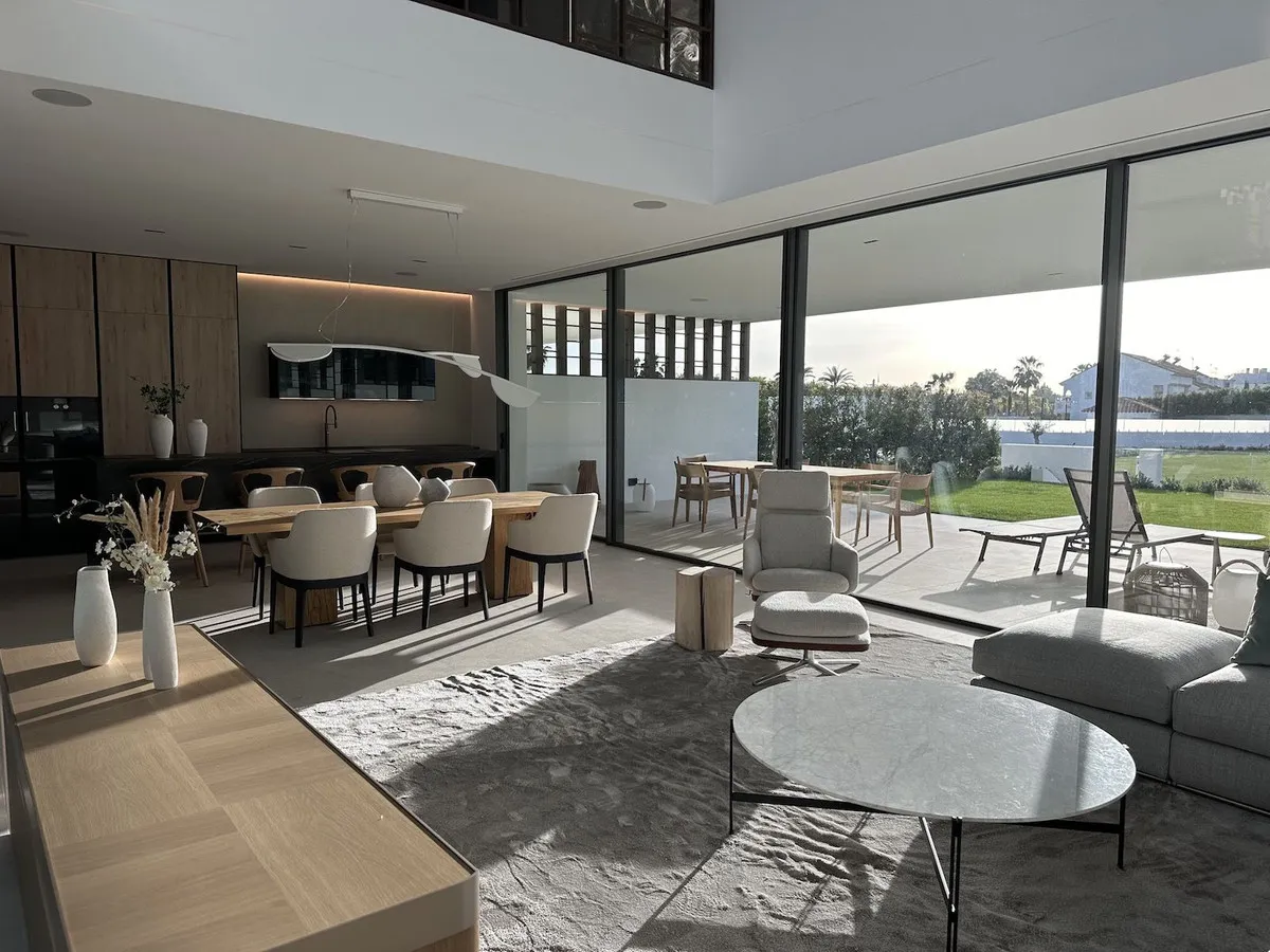 65842405-ed3f-4126-a35c-20ea6a4f9cc5