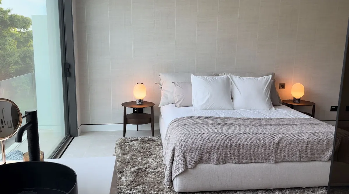 7b6c66c9-261f-46fe-9d61-68304fcefe22