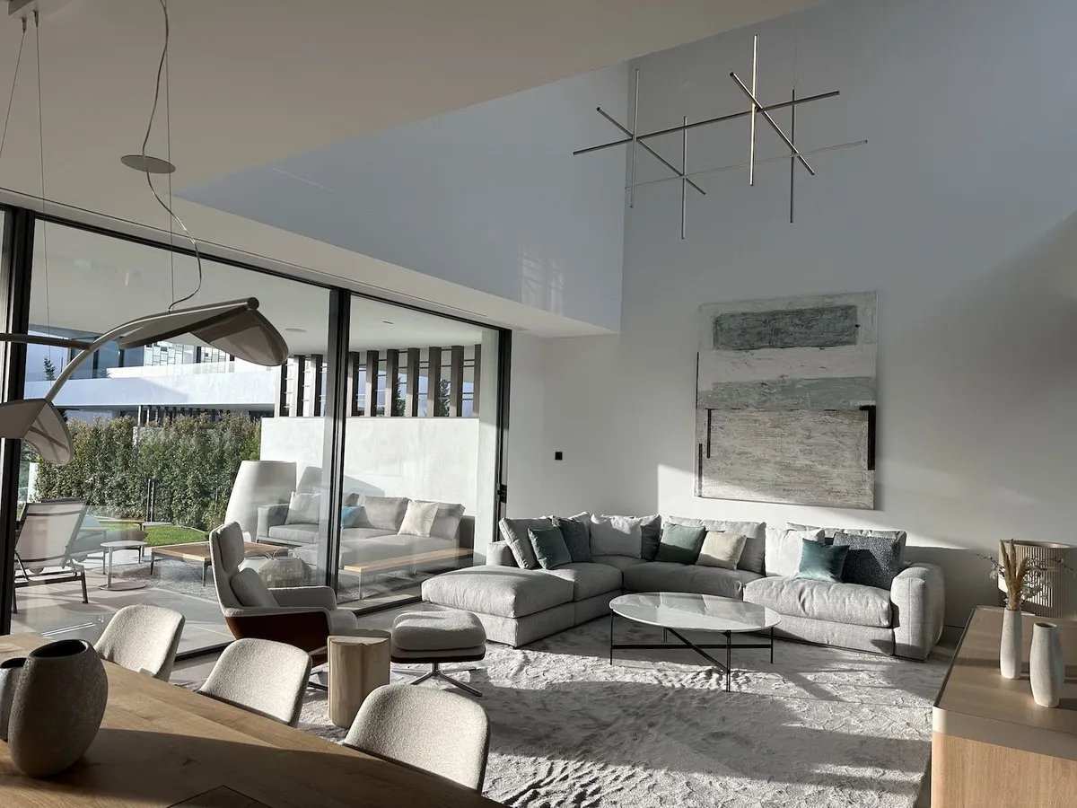 f2dad794-132f-4957-8396-88c9b2f519c7