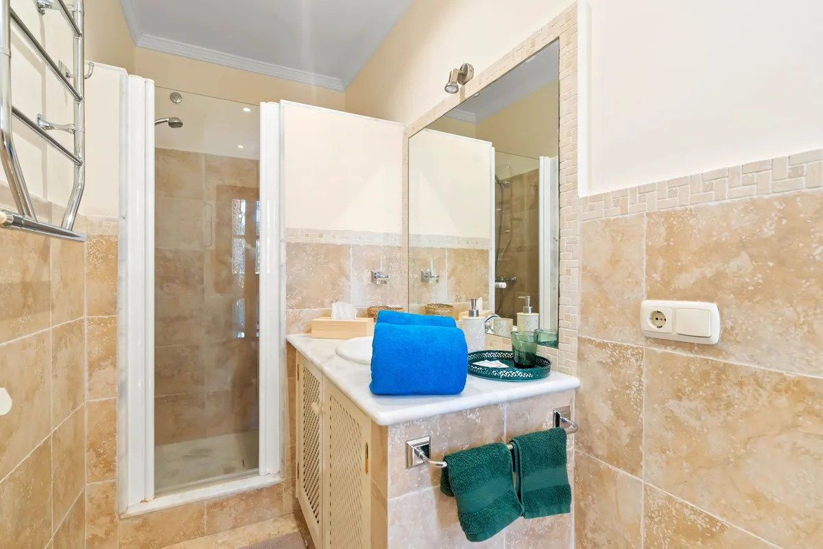 5a692d83-4ba0-4007-9bb4-2efe692b202a