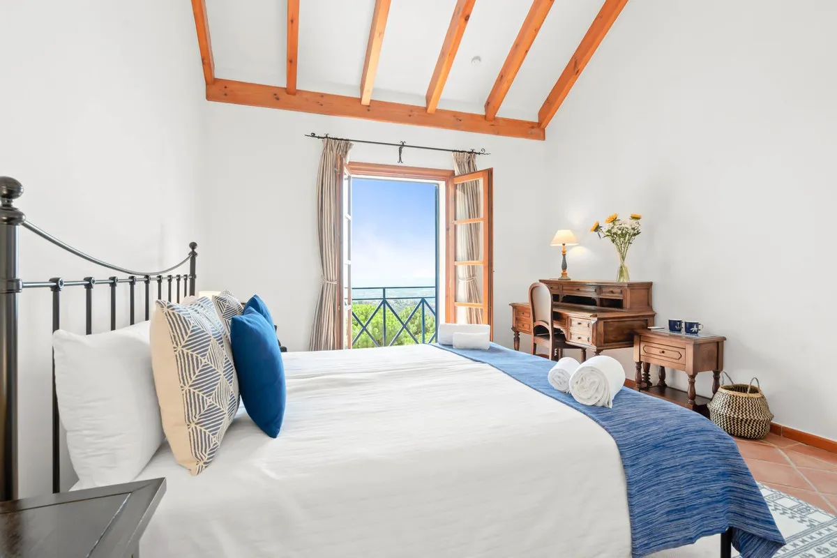 73c15d8e-c1a4-4374-a68b-eb047da43d7f