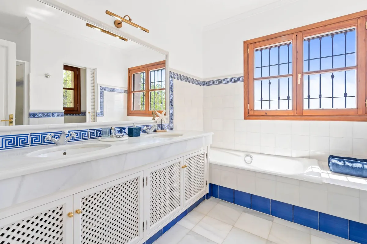 82d1189e-a020-46aa-b42e-fe646314ea6e