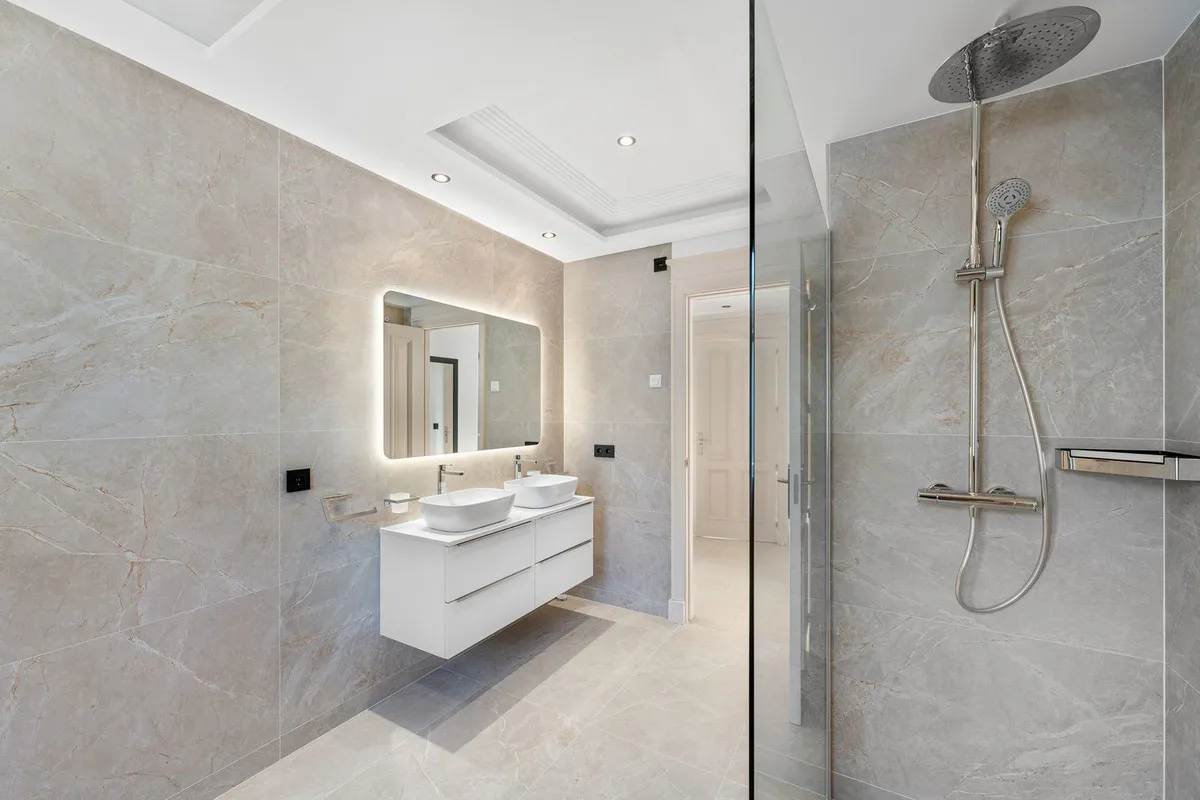 01f5801e-5296-42e4-b7e7-00f173cfeae3