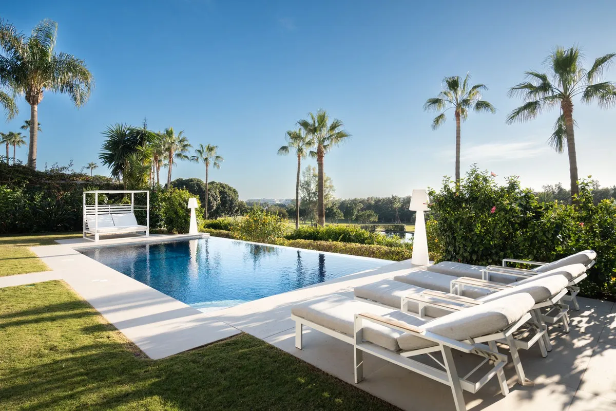 6b0e60f9-35fe-43c5-89f5-a46358ec9bbd