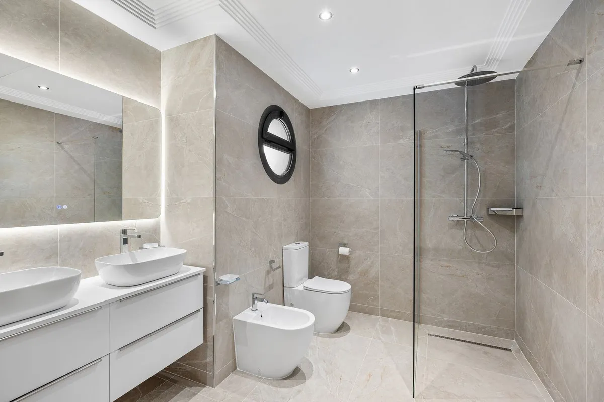 b862fb19-4f07-44c8-b49a-d90b16649287