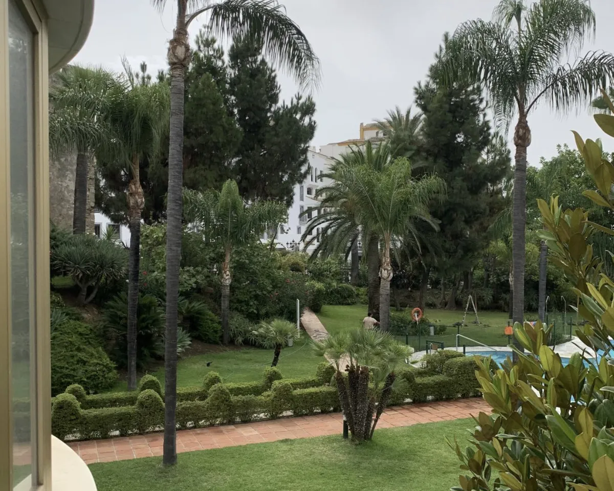 efc2d5cc-f955-41ee-b809-938e020dc839