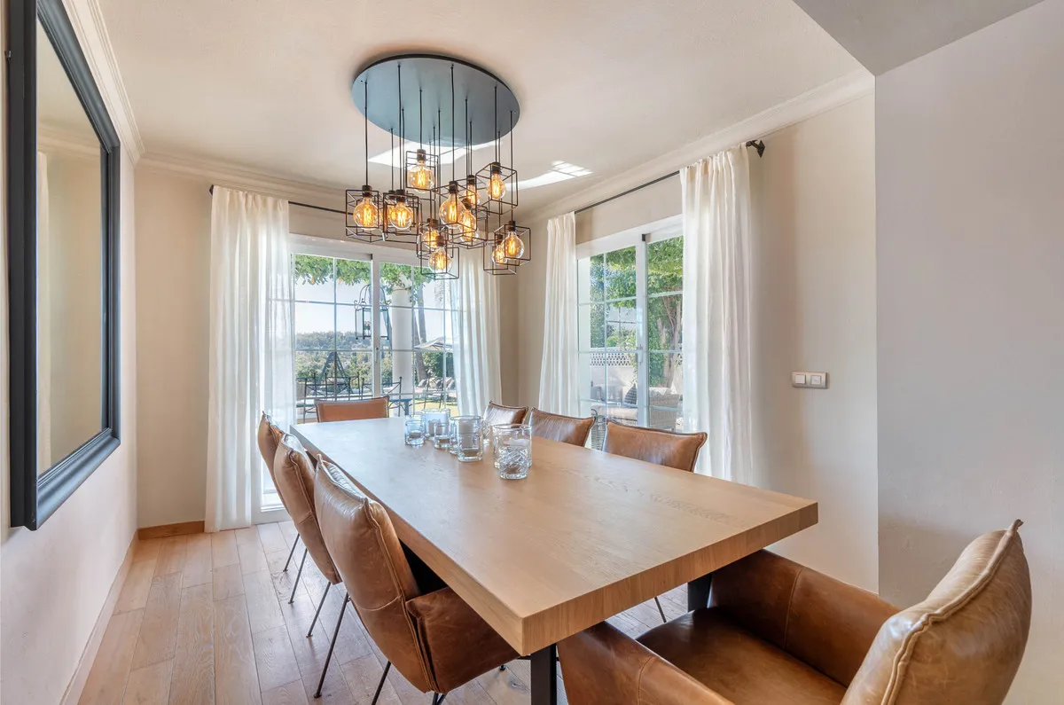 f1148125-21d3-4328-9bca-6740f417e6d0