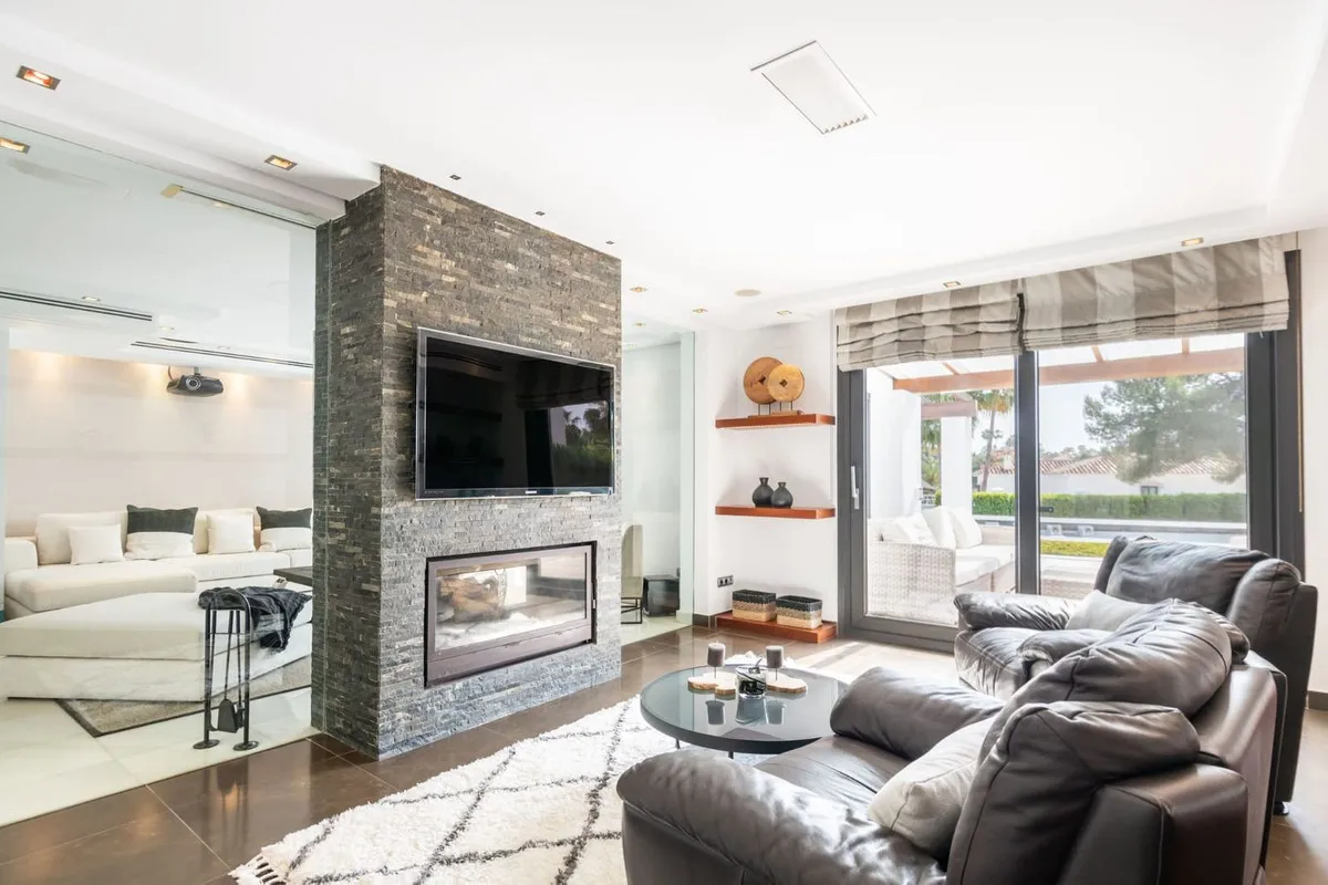 85edc7ec-e0cc-40b6-85fc-acf8df0e3749