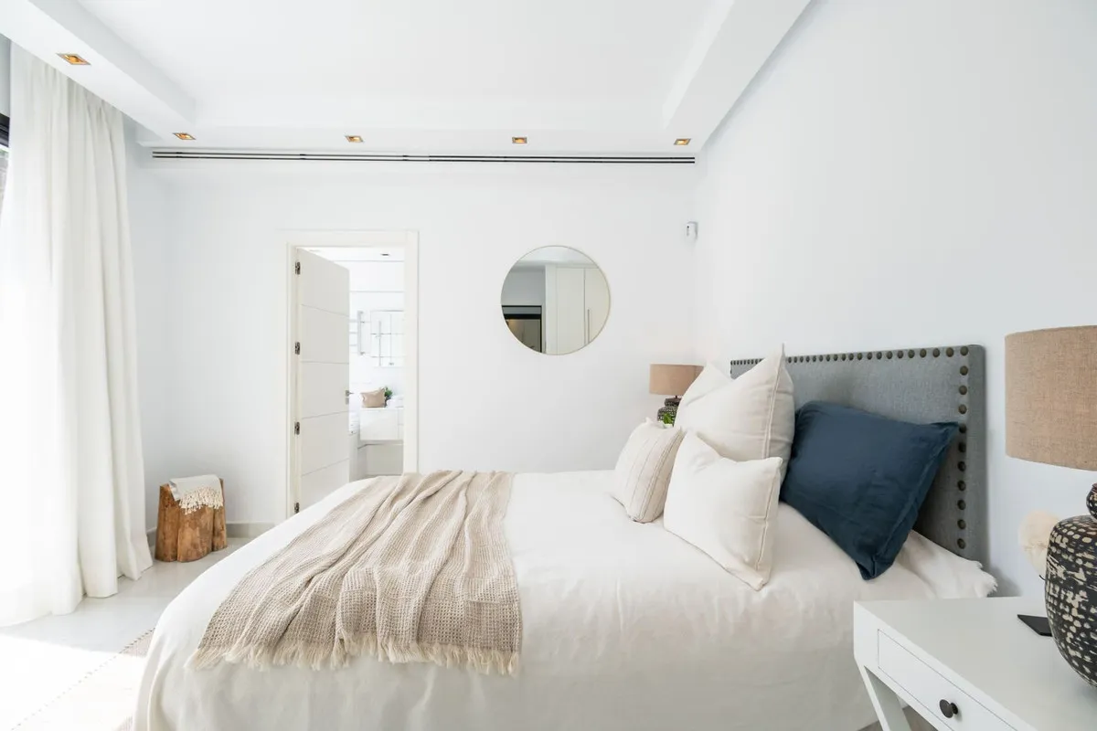 c1a1e4ad-a1fb-4257-be11-90d387d6c353