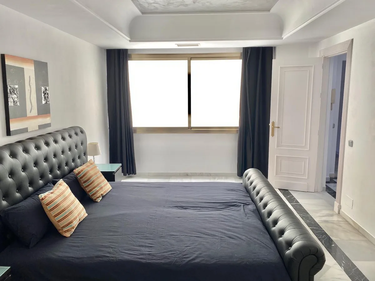 8db5c6d2-18ec-4ebf-b539-8cbeaf30c8c6