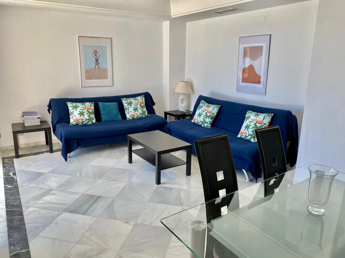 f300149d-d144-4a6d-87b3-79735379c755