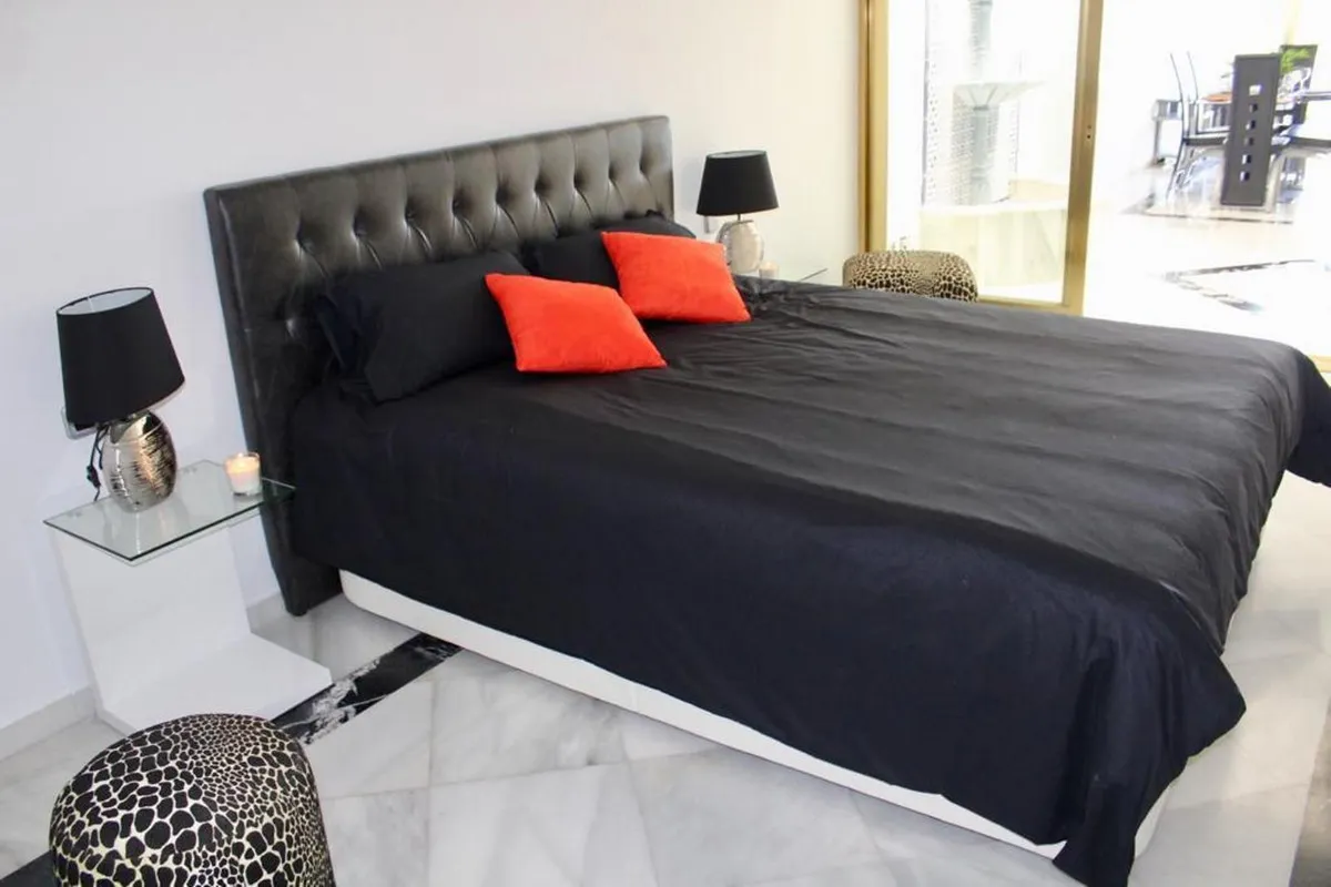 f4c01dfa-72b2-418f-b51f-66a3ff3bc4b2