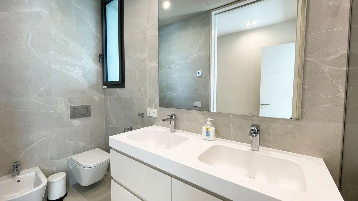 258d8dae-ad2d-42c2-92ae-0bc922699e78