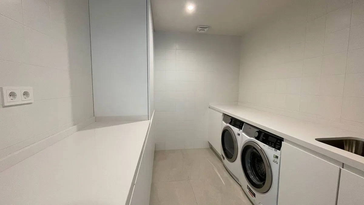 909fc821-ae31-4b2a-9e81-81b099d9e0a7