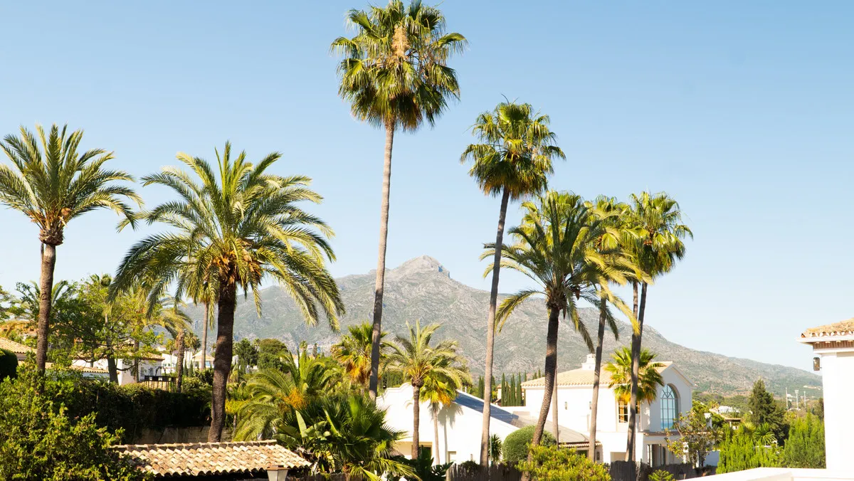 5cac7998-4096-4176-a66d-c17126c16768