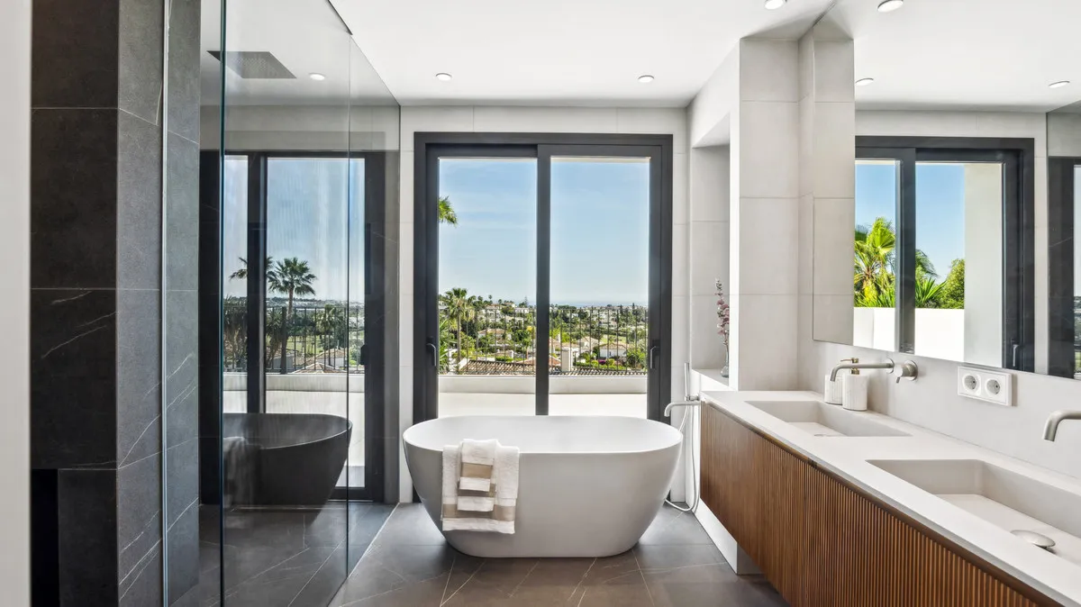 892a82b1-9a54-4d82-84ff-38025aafe639