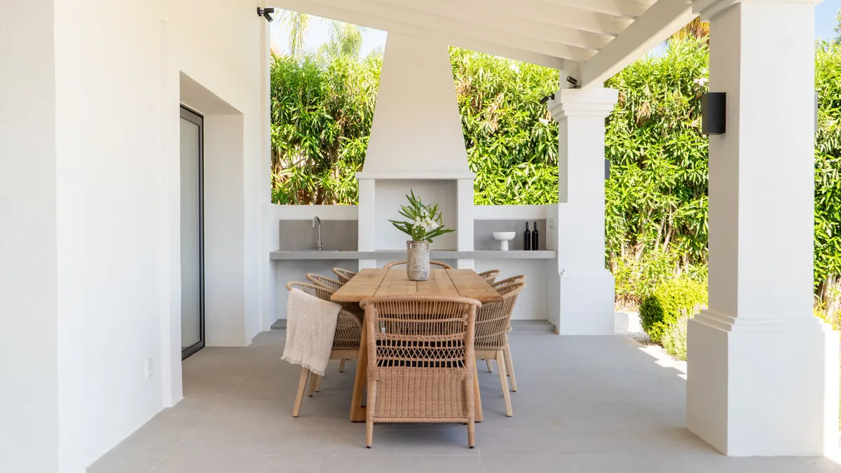 fbdcdff1-c1d4-4413-a945-3199dfed4cb9