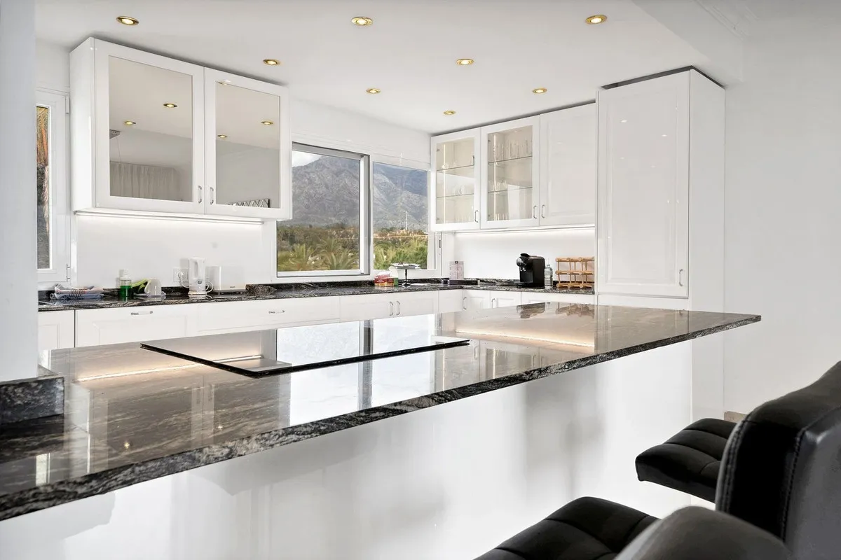 47f1a651-f621-4e24-9a57-1dca6b044488