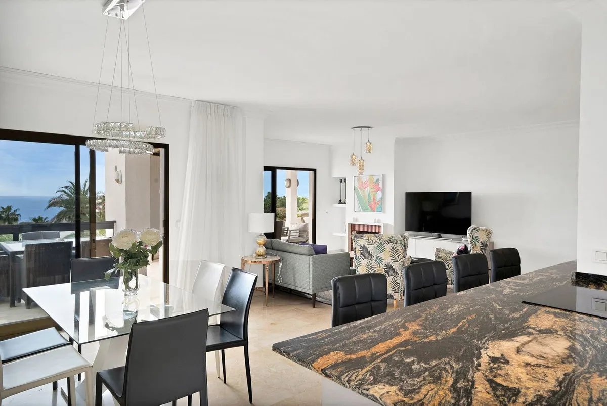 895caef6-8402-45d8-9e5e-b89bee985e13