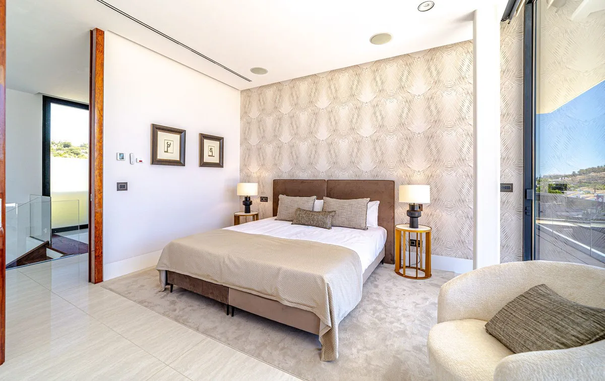 2bd3e194-22ac-4adf-8709-156e98b4e35d