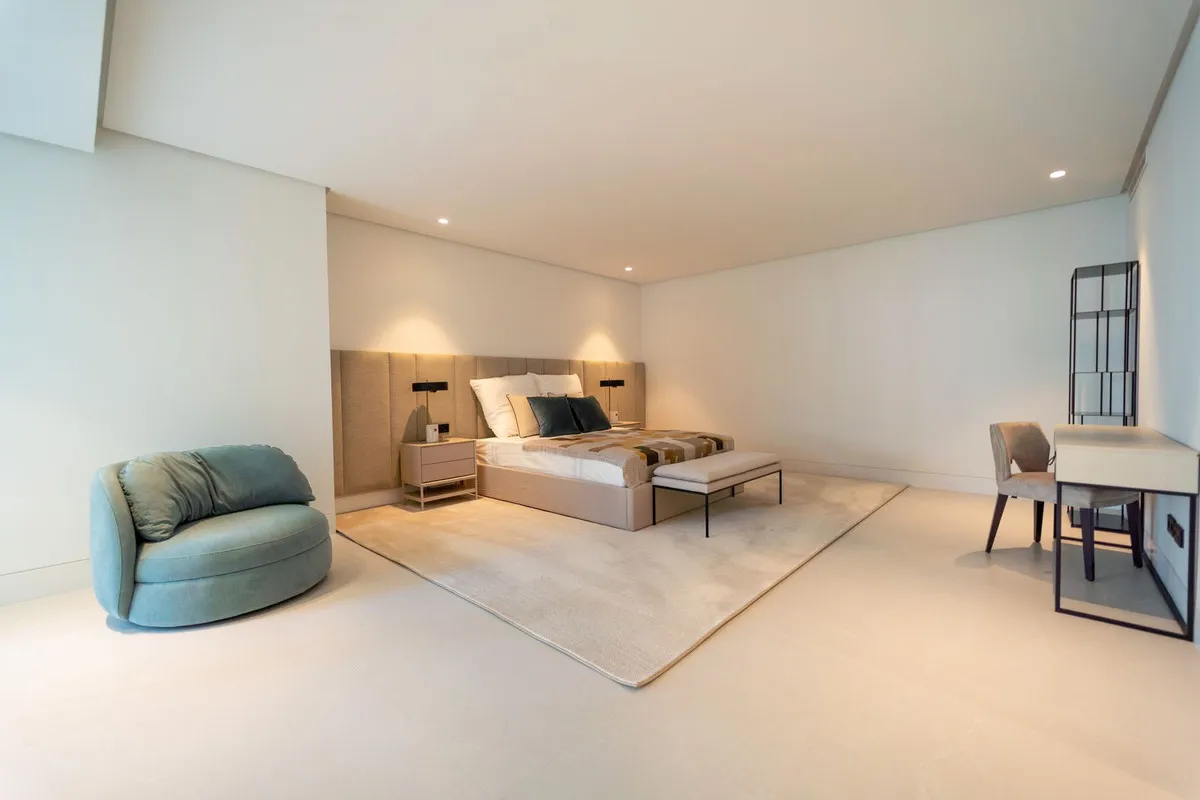 078afeaa-1ce8-4030-9972-87c0122cbf55