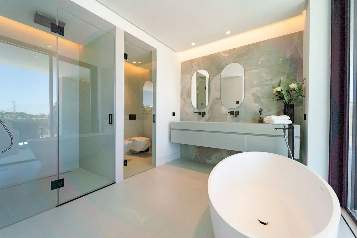 22ad073a-0756-446c-8b78-1324e5b4c8af