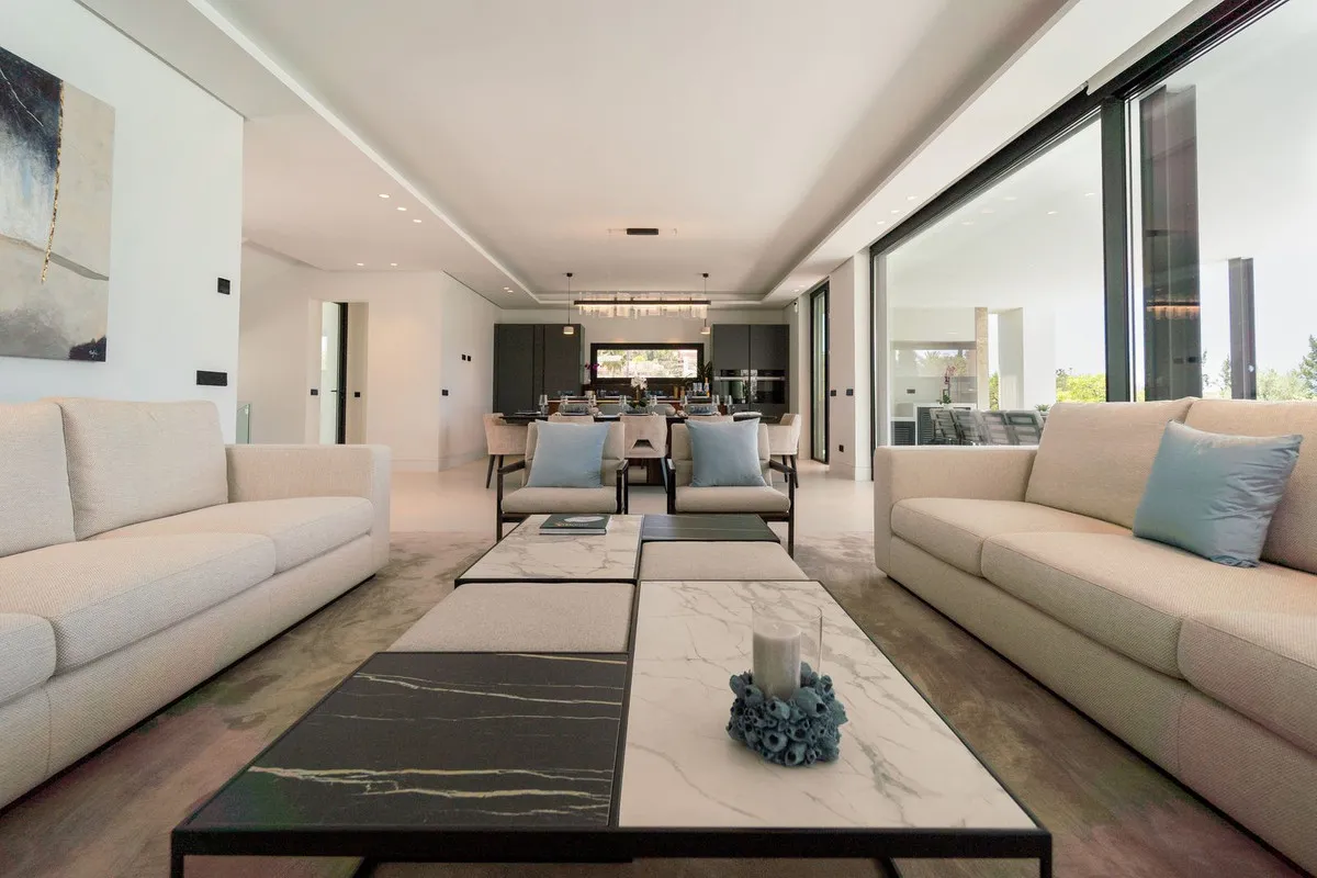 38ee7207-8060-4fc1-8019-1775af5139b9