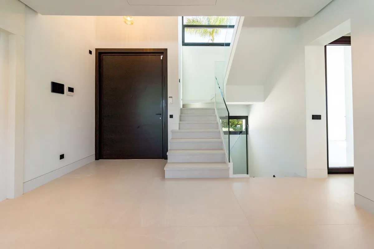 ca36eb7d-c4c1-48f1-ae49-b64a0988d61b