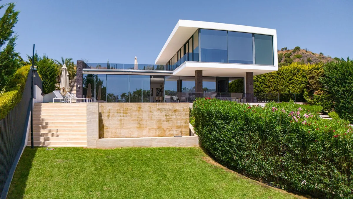 38888dd2-ee8f-4d6d-8b90-6c26c19ea73a