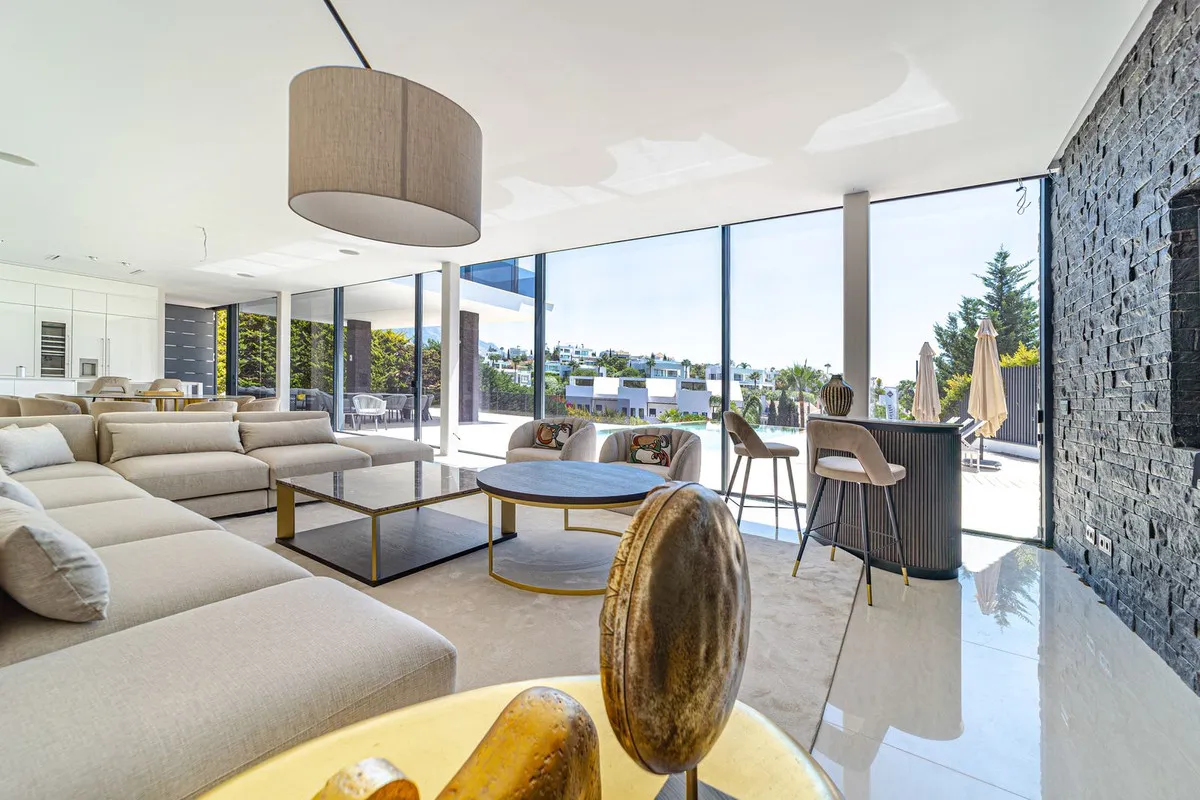 43056d1a-e917-4c3c-a480-d926caef0df7