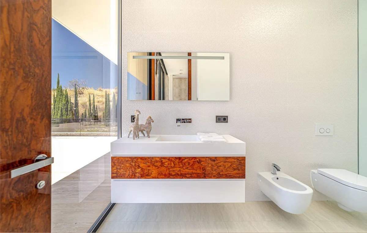 a3597192-b031-41e9-b7ee-8dff1e278631