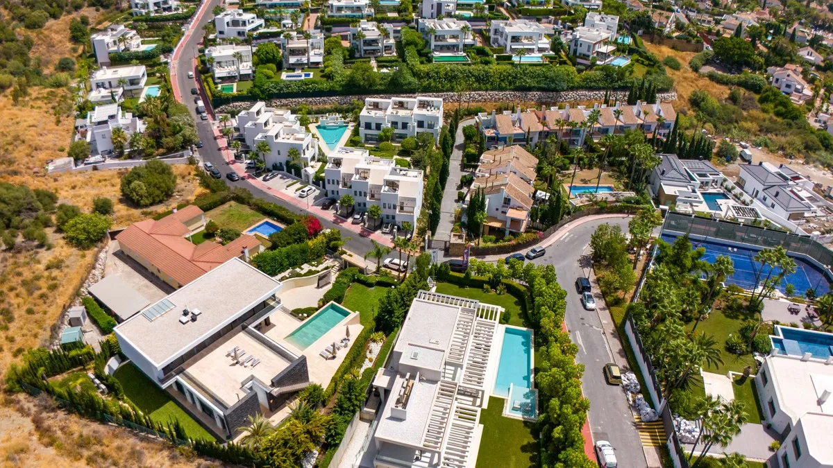 ae6fd3ab-1d10-43cc-991f-6ab49684ed59